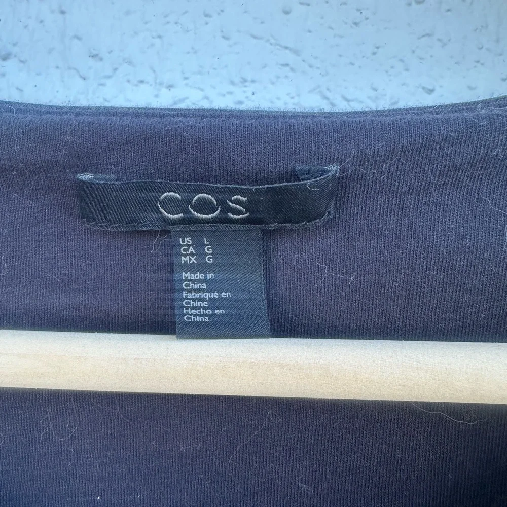 COS Double Line Shell Tank - Picture 3 of 4